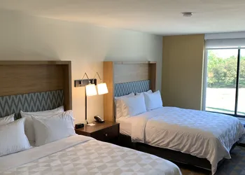 Holiday Inn Baton Rouge-South by IHG hotel thumbnail 6