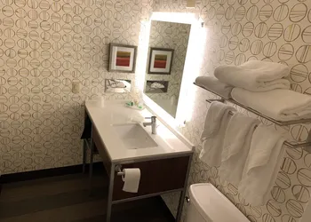 Holiday Inn Baton Rouge-South by IHG hotel thumbnail 7