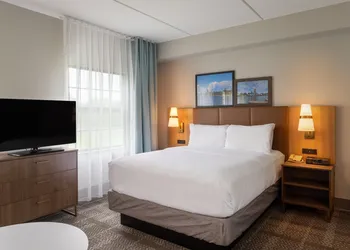 Staybridge Suites West Seneca by IHG hotel thumbnail 3