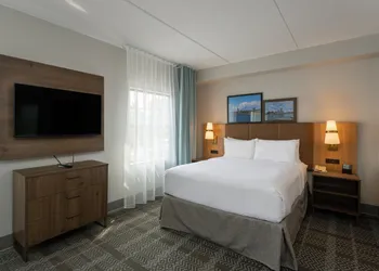 Staybridge Suites West Seneca by IHG hotel thumbnail 4