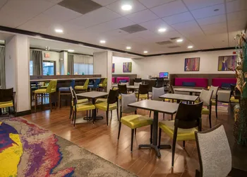 Hampton Inn by Hilton Shreveport/Bossier City hotel thumbnail 2