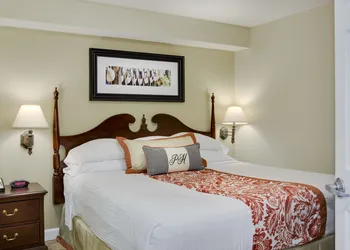 Bluegreen Vacations Patrick Henry Square, an Ascend Collection Resort hotel thumbnail 8