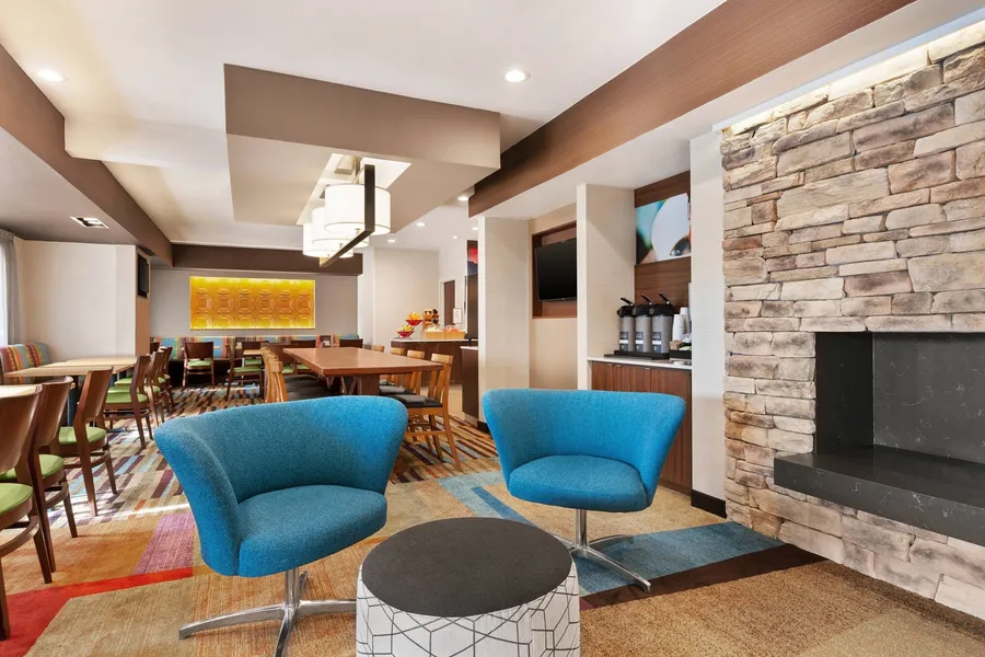 Fairfield Inn by Marriott Roseville hotel detail image 2