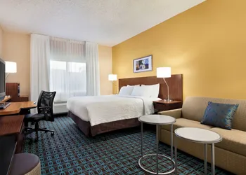 Fairfield Inn by Marriott Roseville hotel thumbnail 5