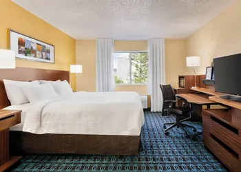 Fairfield Inn by Marriott Roseville hotel thumbnail 8