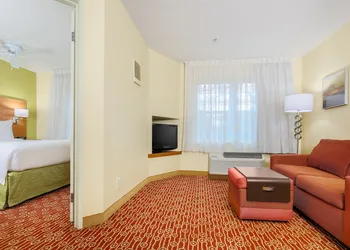 Sonesta Simply Suites Houston Brookhollow hotel thumbnail 2