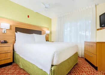 Sonesta Simply Suites Houston Brookhollow hotel thumbnail 4