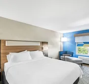 Holiday Inn Express Hotel & Suites Council Bluffs - Conv Ctr by IHG hotel detail image 5