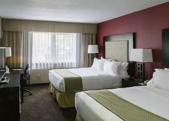 Holiday Inn Express Big Rapids by IHG hotel thumbnail 2