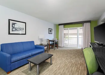Holiday Inn Express Lancaster by IHG hotel thumbnail 6
