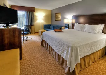 Hampton Inn Jonesville Elkin hotel thumbnail 5