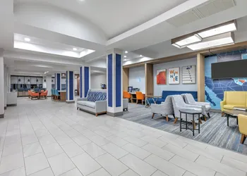 Holiday Inn Express Hotel & Suites Winnie by IHG hotel thumbnail 2
