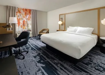 Fairfield Inn and Suites by Marriott Muskegon Norton Shores hotel thumbnail 4