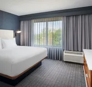 Courtyard by Marriott Kingston hotel detail image 7
