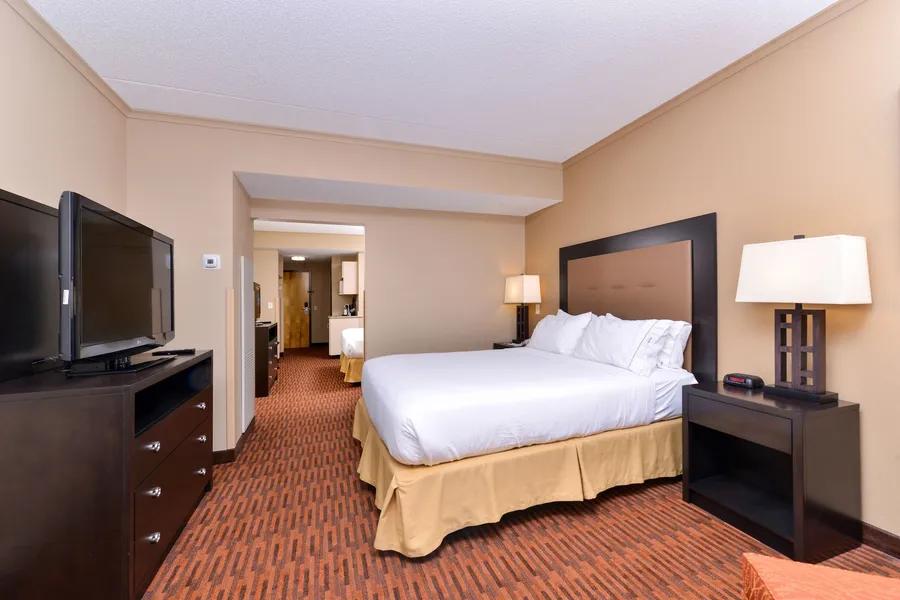 Holiday Inn Express Breezewood by IHG hotel detail image 6