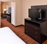 Holiday Inn Express Breezewood by IHG hotel detail image 7