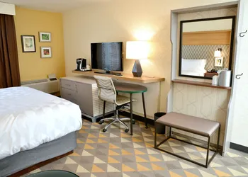 Holiday Inn Portland- I-5 S (Wilsonville) by IHG hotel thumbnail 8