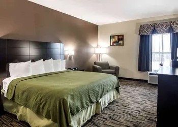 Days Inn by Wyndham Fort Worth North / Fossil Creek hotel thumbnail 6