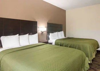 Days Inn by Wyndham Fort Worth North / Fossil Creek hotel thumbnail 7