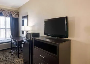 Days Inn by Wyndham Fort Worth North / Fossil Creek hotel thumbnail 8