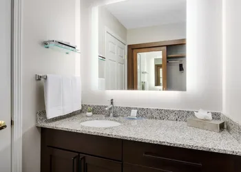 Residence Inn by Marriott Palmdale Lancaster hotel thumbnail 5