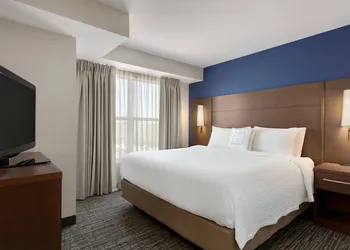 Residence Inn by Marriott Palmdale Lancaster hotel thumbnail 6