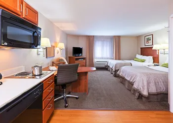 Candlewood Suites Owasso by IHG hotel thumbnail 3