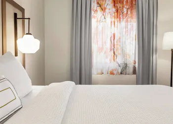 Fairfield Inn by Marriott Tracy hotel thumbnail 8
