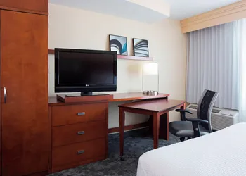 Courtyard Marriott Ankeny hotel thumbnail 7