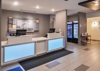 Holiday Inn Express & Suites Sioux Falls At Empire Mall by IHG hotel thumbnail 5