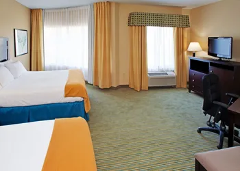Holiday Inn Express Waterloo Cedar Falls by IHG hotel thumbnail 6