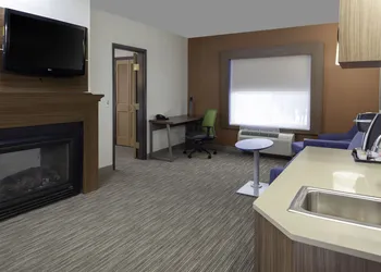 Holiday Inn Express & Suites Interstate 90 by IHG hotel thumbnail 2