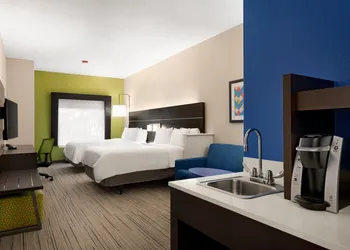 Holiday Inn Express & Suites McAlester by IHG hotel thumbnail 3
