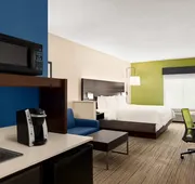 Holiday Inn Express & Suites McAlester by IHG hotel detail image 5
