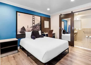 Signature Inn San Francisco Marina District hotel thumbnail 7