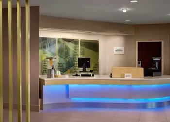 Springhill Suites By Marriott Metro Center hotel thumbnail 3