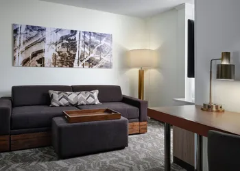 Springhill Suites By Marriott Metro Center hotel thumbnail 5