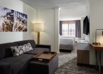 Springhill Suites By Marriott Metro Center hotel thumbnail 7