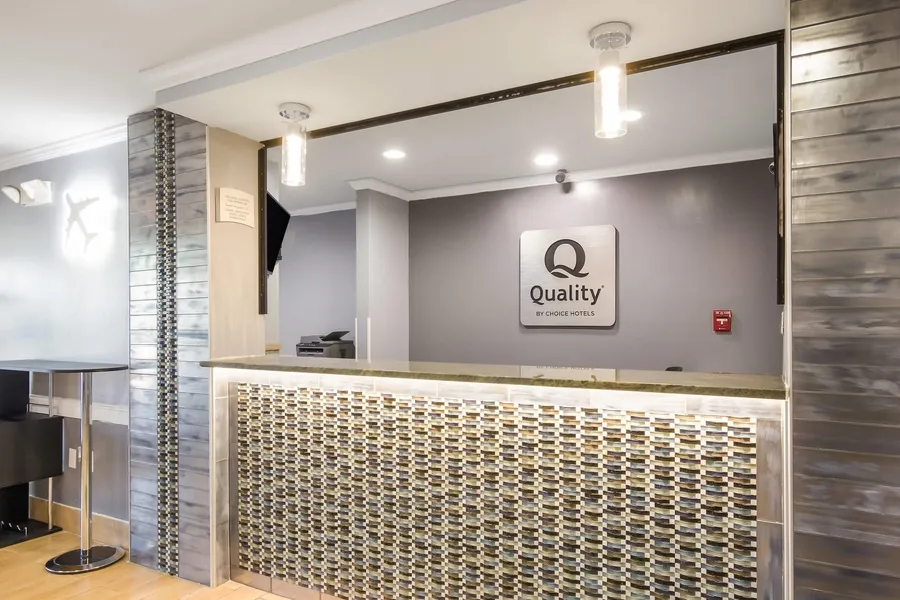 Quality Inn & Suites CVG Airport hotel detail image 2