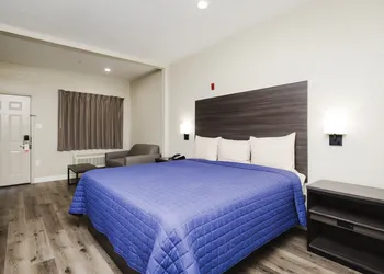 Winchester Inn & Suites Humble/IAH/North Houston hotel thumbnail 5