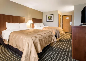Quality Inn Madison West Near University Area hotel thumbnail 5