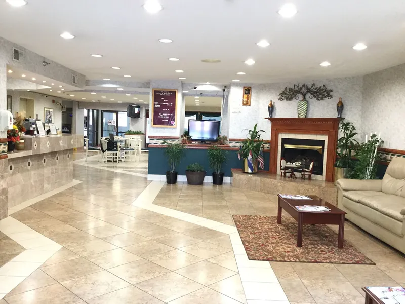 Americas Best Value Inn & Suites St. Louis, St. Charles Inn hotel detail image 2