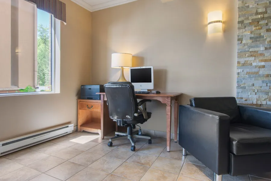 Comfort Inn & Suites Shawinigan hotel detail image 2