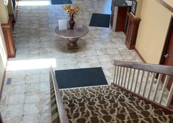 Quality Inn & Suites Greenfield I-70 hotel thumbnail 5