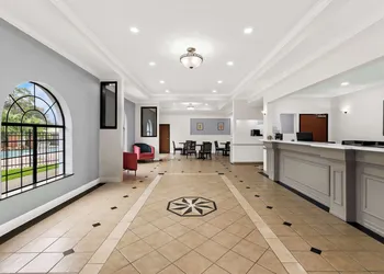 Sonesta Essential Beaumont hotel thumbnail 2