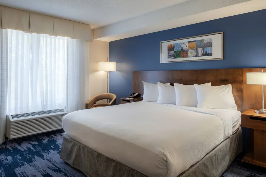 Fairfield Inn & Suites Dayton Troy hotel detail image 6
