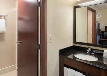 Fairfield Inn & Suites Dayton Troy hotel thumbnail 7