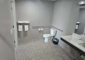 Motel 6 Los Angeles, CA - Downtown hotel thumbnail 5