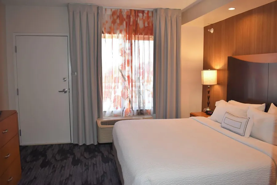 Fairfield Inn & Suites Strasburg Shenandoah Valley hotel detail image 6