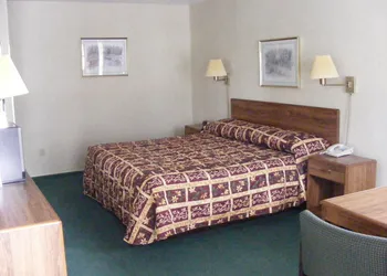 Great Lakes Inn hotel thumbnail 6